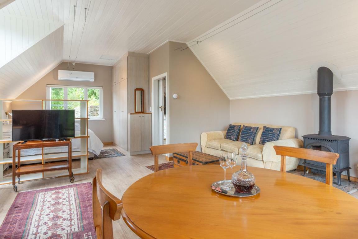 The Coach House At Hillwood Apartment Cape Town Bagian luar foto