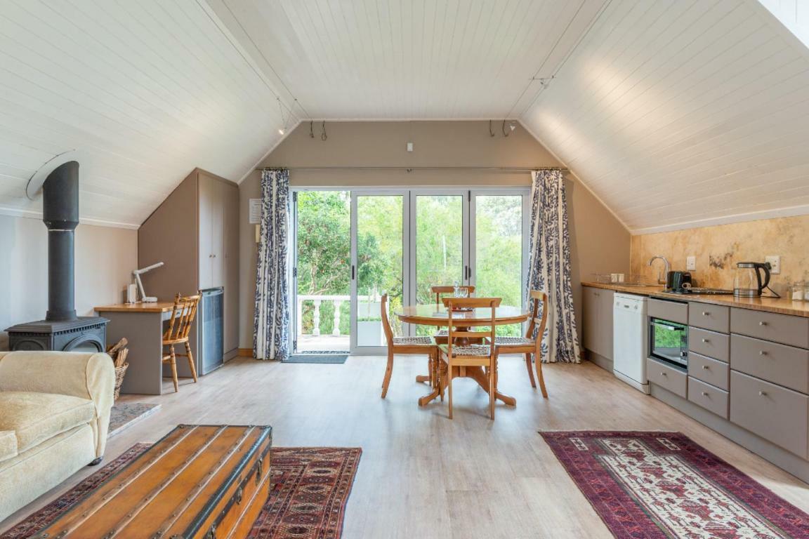 The Coach House At Hillwood Apartment Cape Town Bagian luar foto